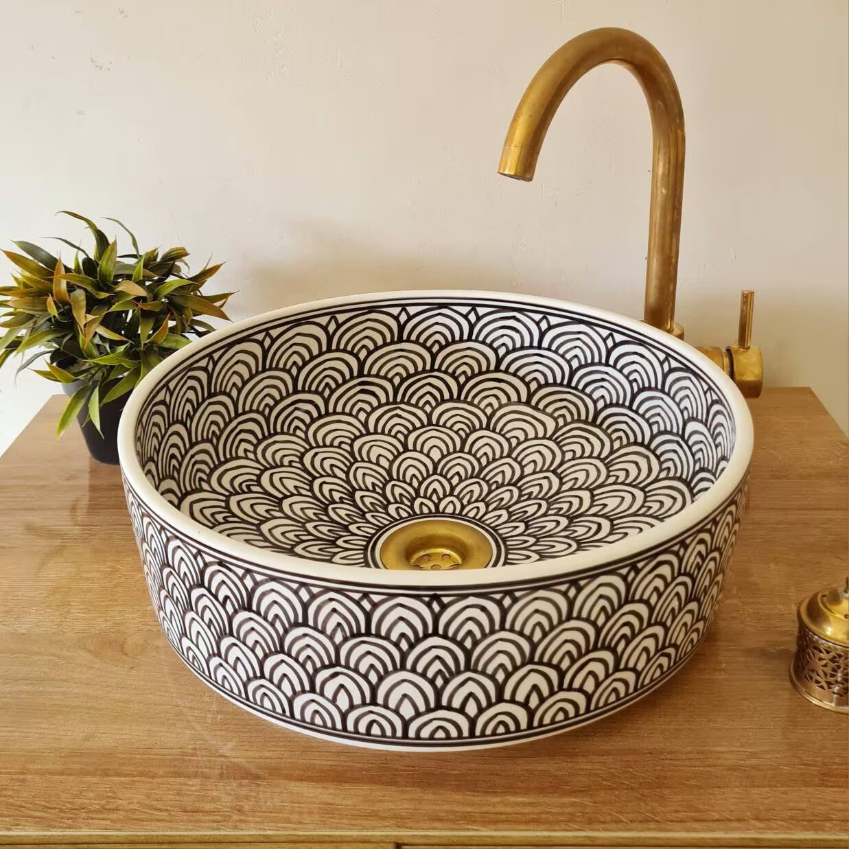 Moroccan sink | moroccan ceramic sink | bathroom sink | moroccan bathroom basin | cloakroom basin | Bllack and white #16